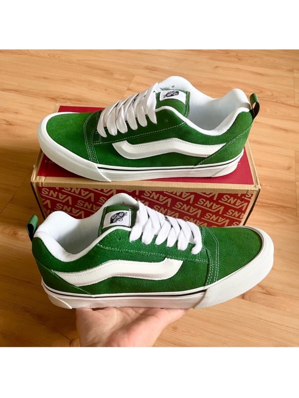 Vans Knu Skool Eden Shoes
Men's 10.5 Women 12.0 US